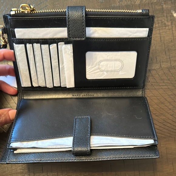 Marc Jacobs Black Wallet - Picture 3 of 3